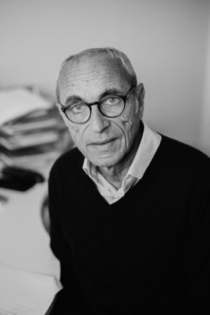 Dr. Jacques Vigne