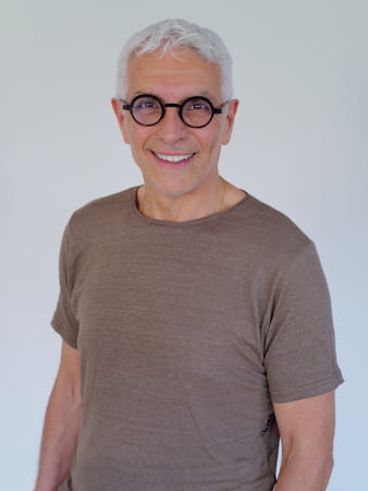 Dr. Claude Raynaud