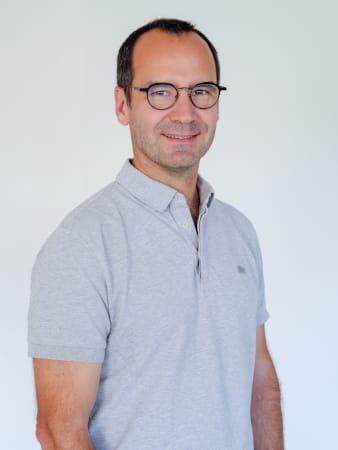 Dr. Olivier Calvetti